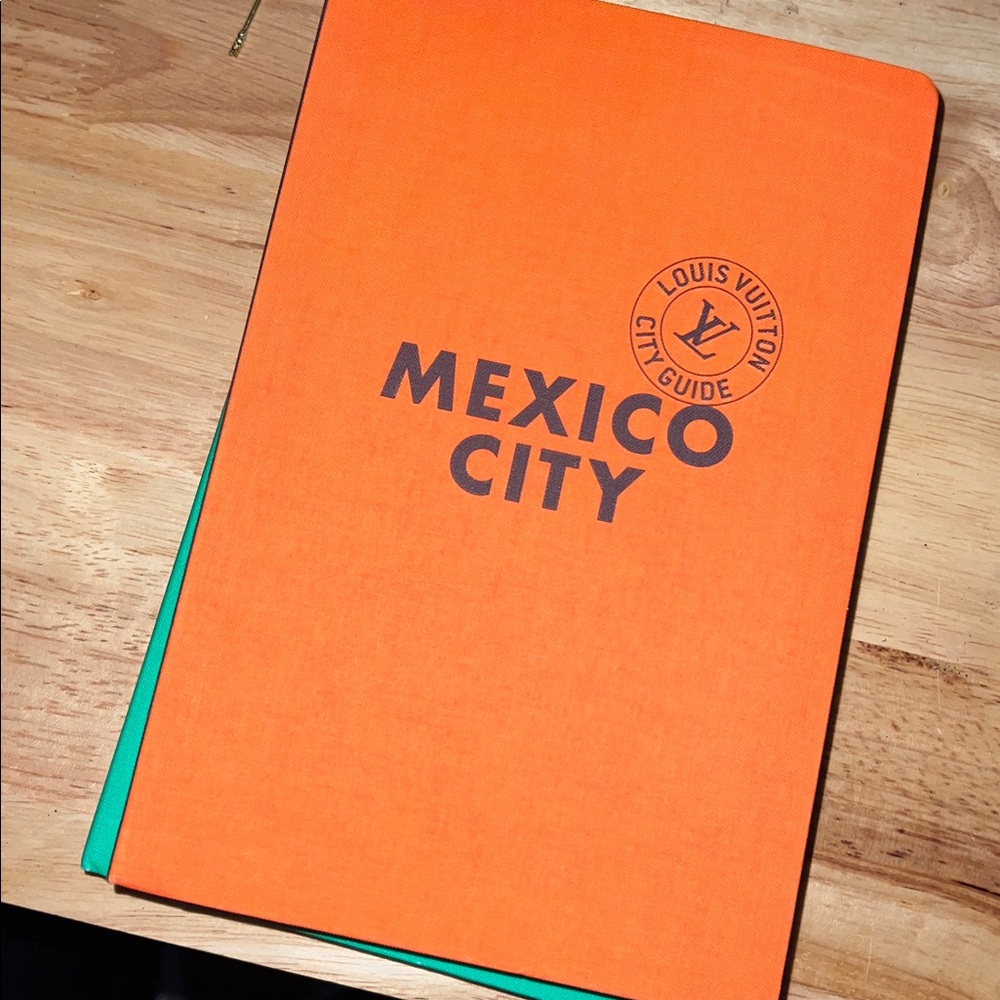 Louis Vuitton Mexico City Guide - Orange
